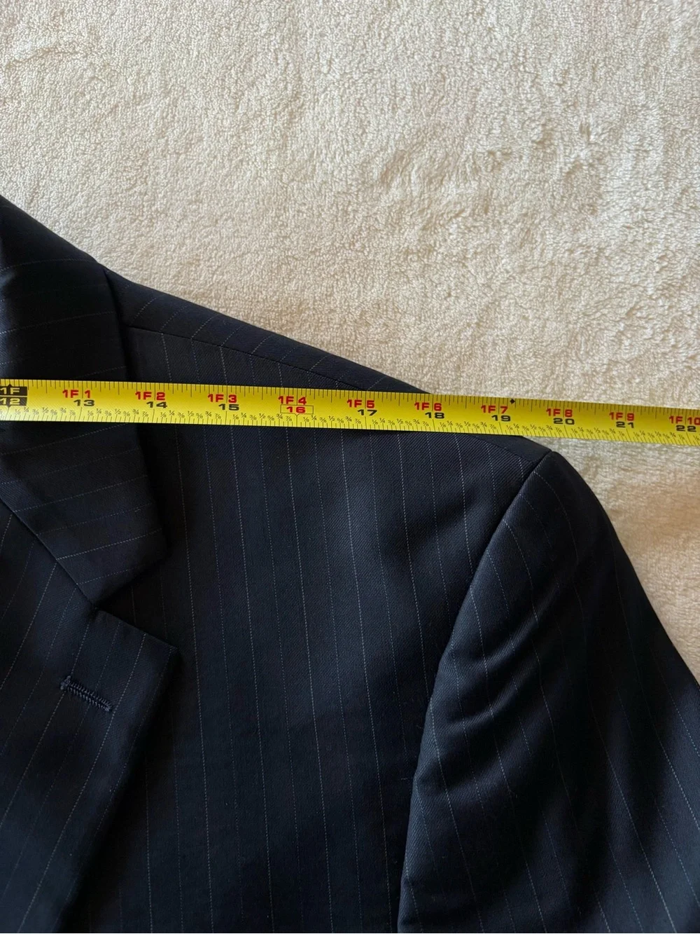 Lauren Ralph Lauren Mens 42L 2 Piece Suit Wool navy pinstripes. W36 L31 cuffed